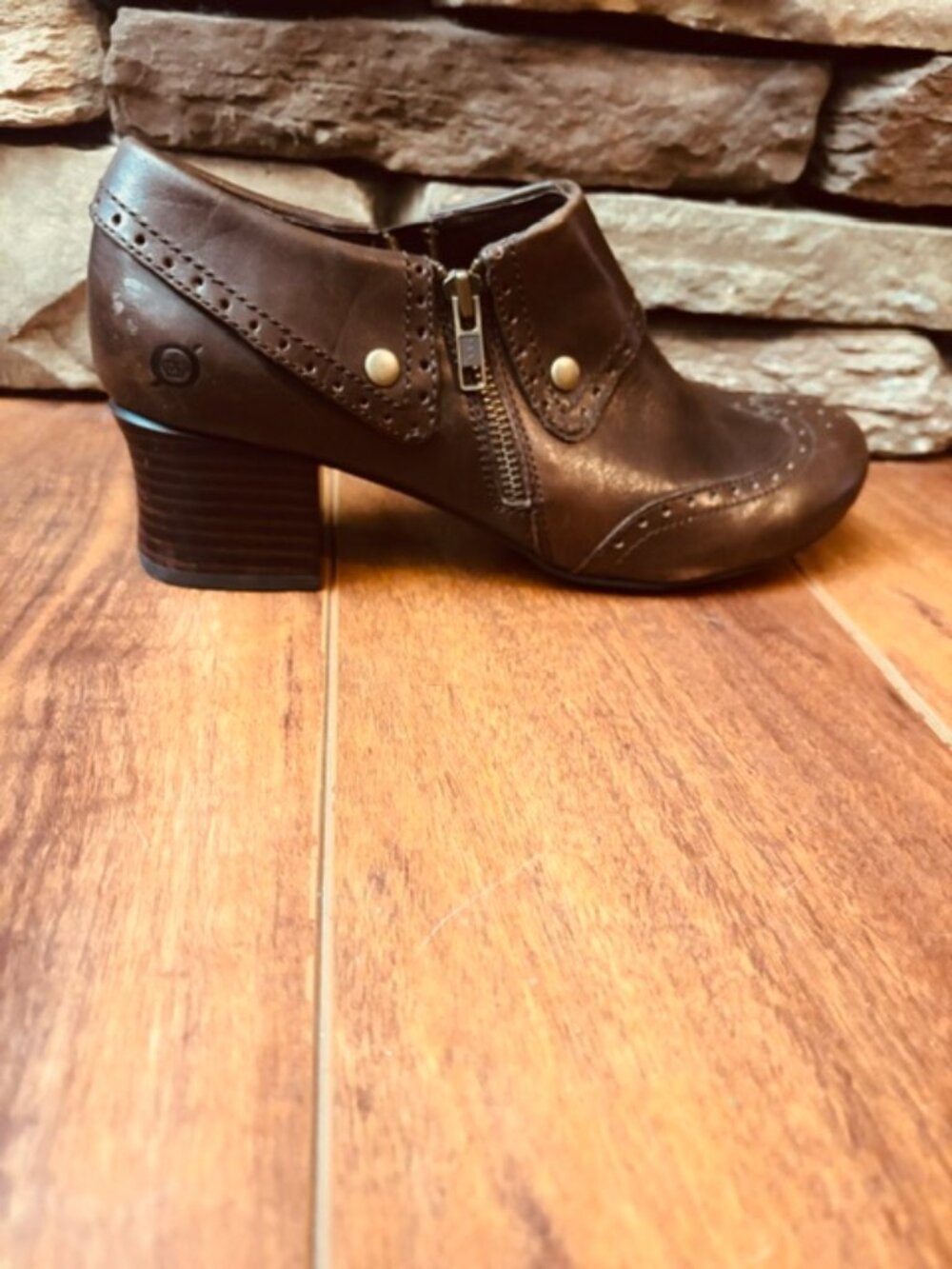 NWOT Born Wingtip Booties Size 9